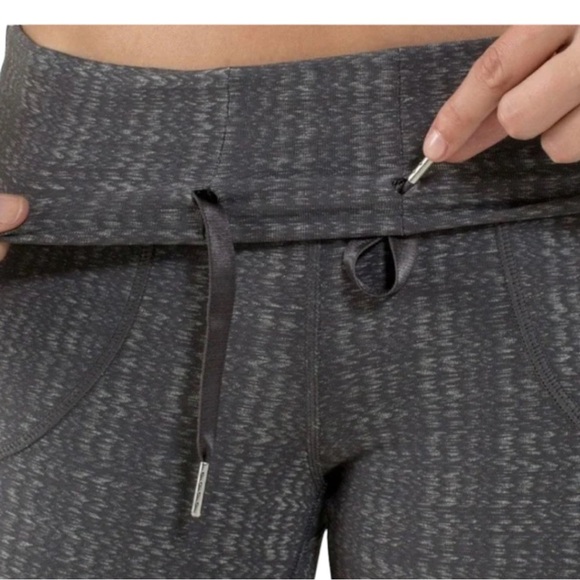 Lululemon Skinny Will Pant *Textured
Ziggy‎ Wee October Angel Wing Size 6 - Picture 3 of 11